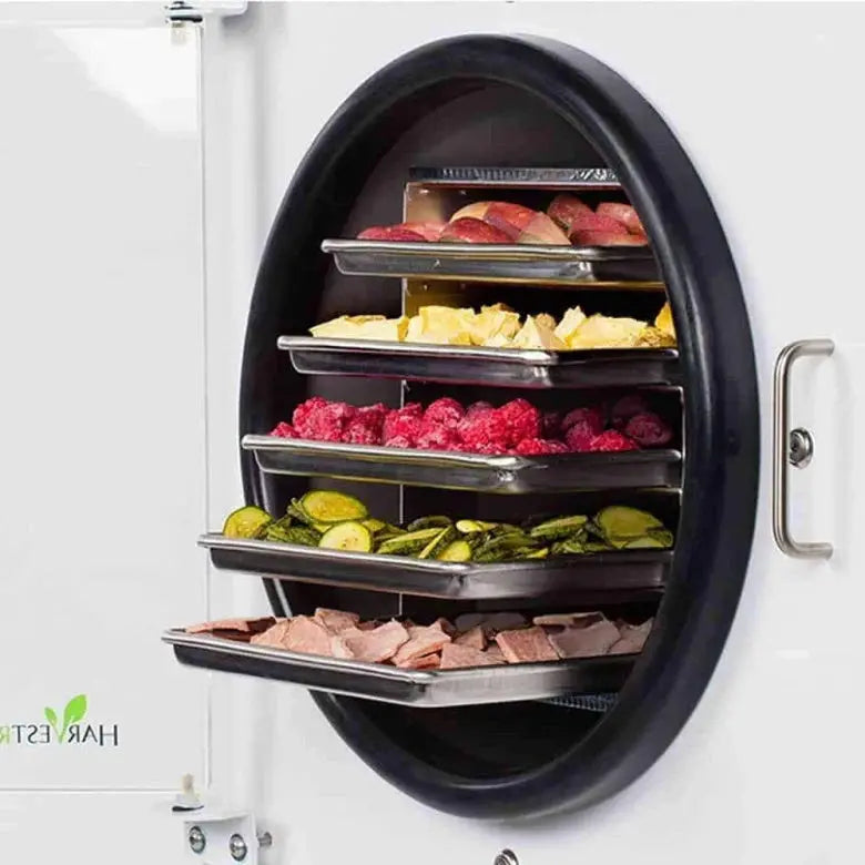 Harvest Right Medium-Sized Freeze Dryer with Mylar Bag Starter Kit