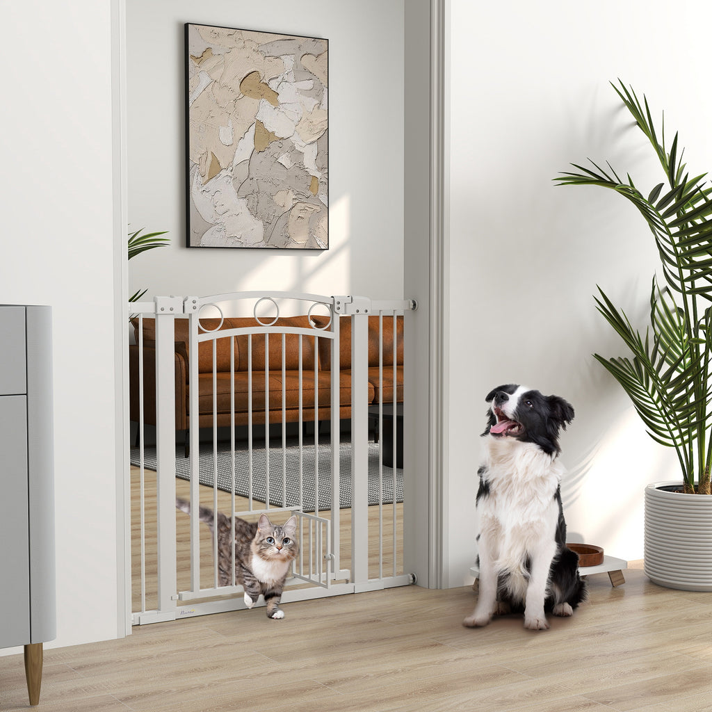 PawHut Haustiertor, 96 cm Treppengatter, verstellbare Breite 76-104 cm, mit Katzentür, für Treppen und Türöffnungen, Weiß