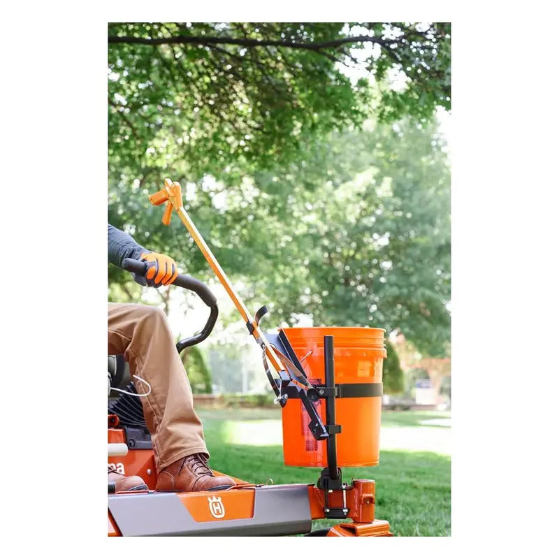 Husqvarna Bucket and Grabber Mounting system