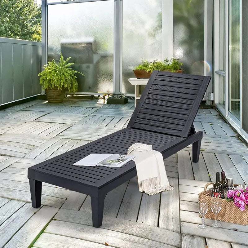 Lightweight Adjustable Chaise Lounge Chair – Outdoor Recliner with Multi-Angle Backrest